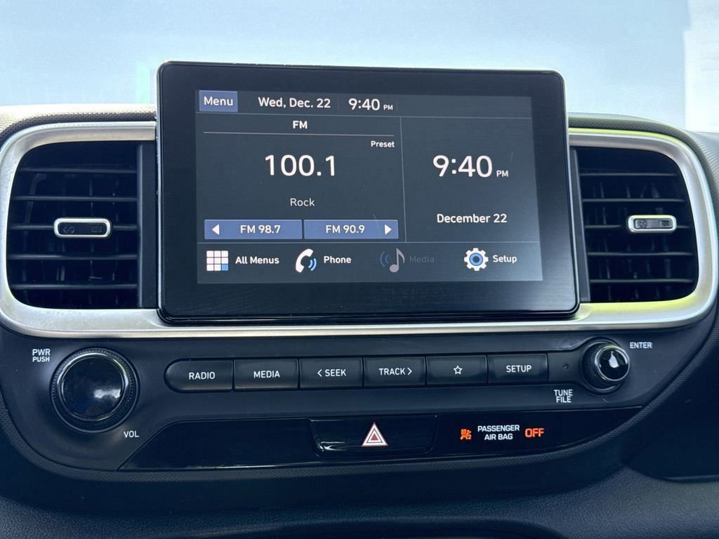 Used 2021 Hyundai Venue SEL FWD image 27