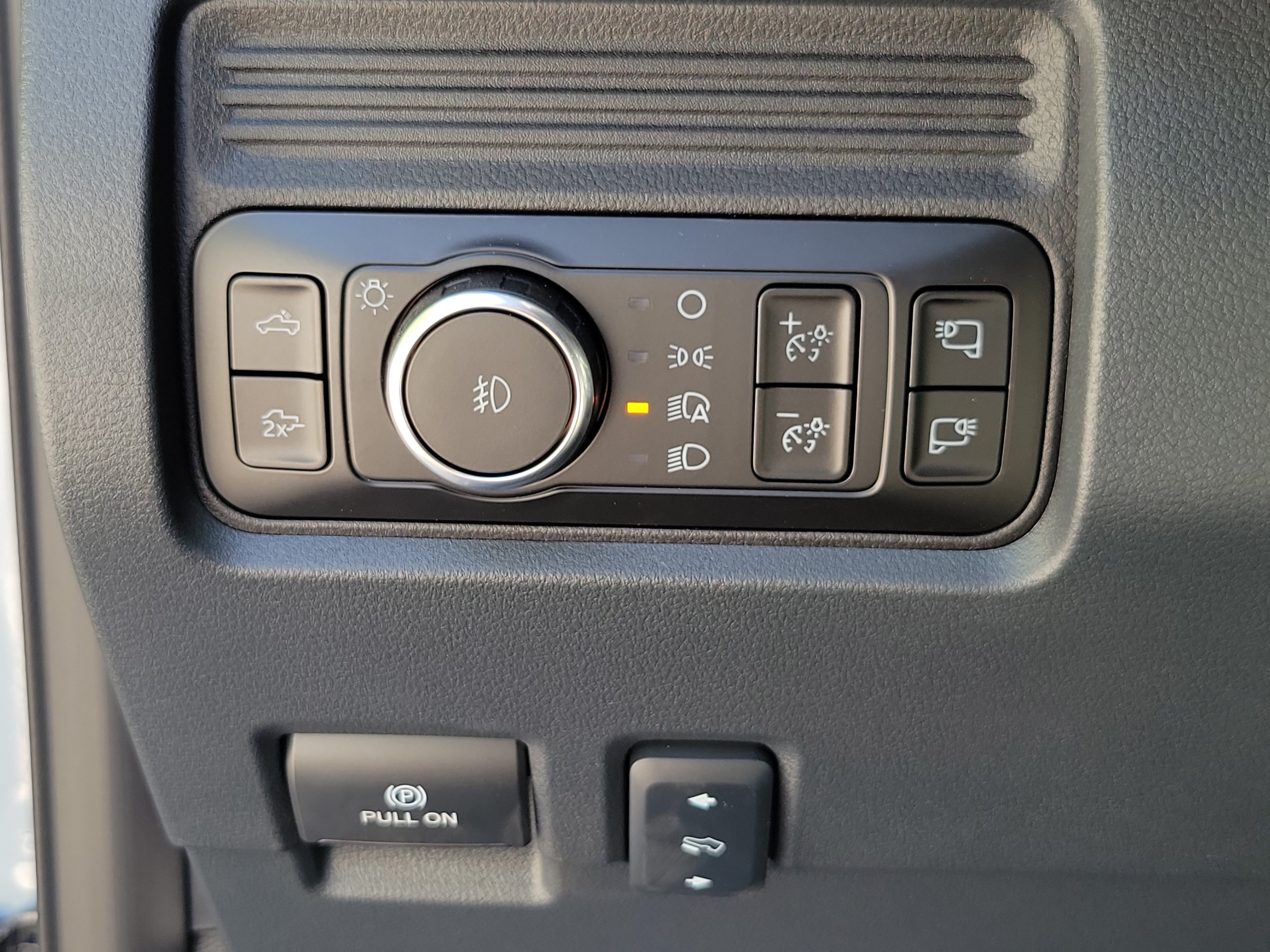 New 2026 Ford F350 Lariat w/ Black Appearance Package AWD/4WD image 32