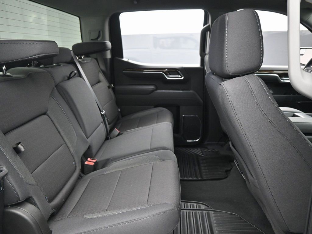Used 2026 GMC Sierra 1500 Elevation image 32