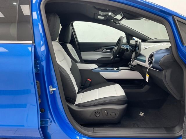 New 2026 Chevrolet Equinox EV LT w/ Convenience Package II image 14