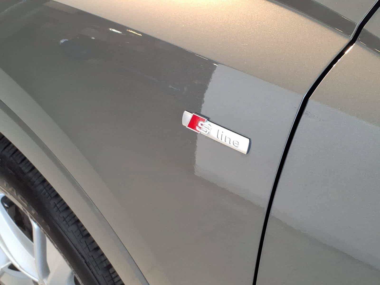 Used 2024 Audi Q3 2.0T Premium Plus AWD/4WD image 8