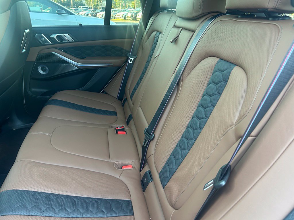 Used 2026 BMW X5 M Competition w/ Executive Package AWD/4WD image 10