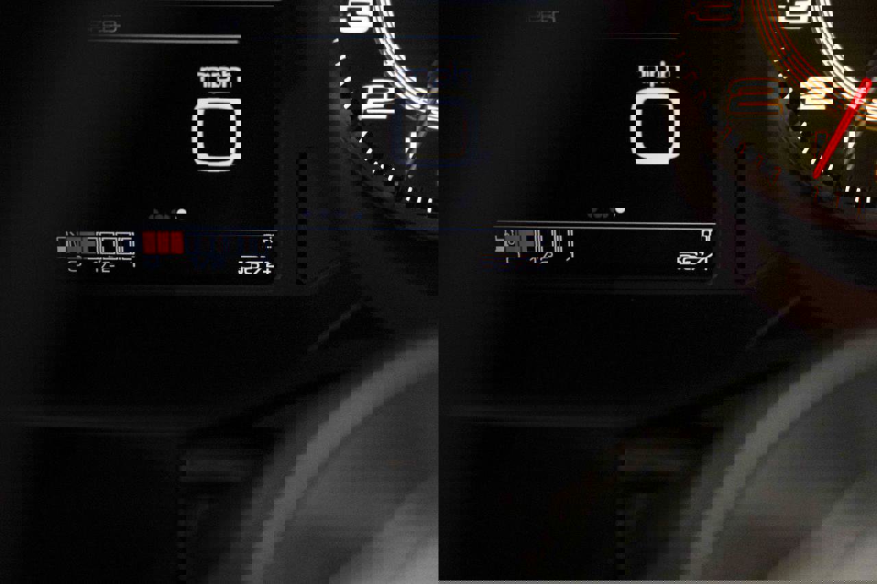 Used 2016 Ferrari 488 GTB image 37