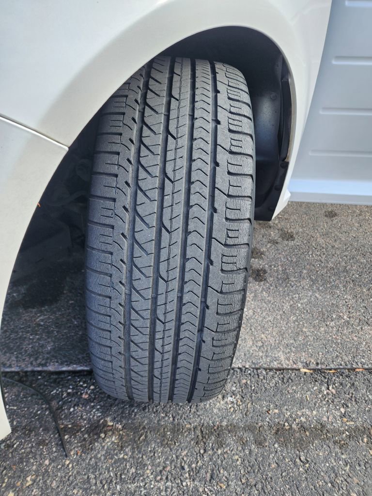 Used 2011 Ford Flex Limited w/ Rapid Spec Order Code image 18