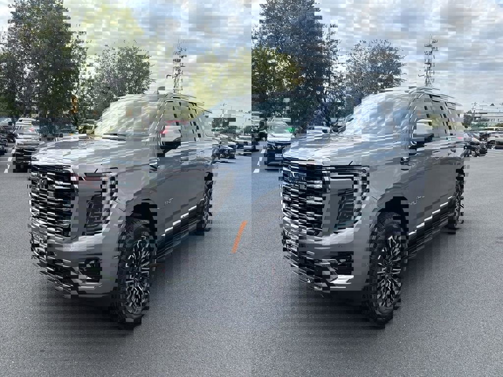 New 2026 GMC Yukon XL Elevation w/ LPO, Floor Liner Package image 3