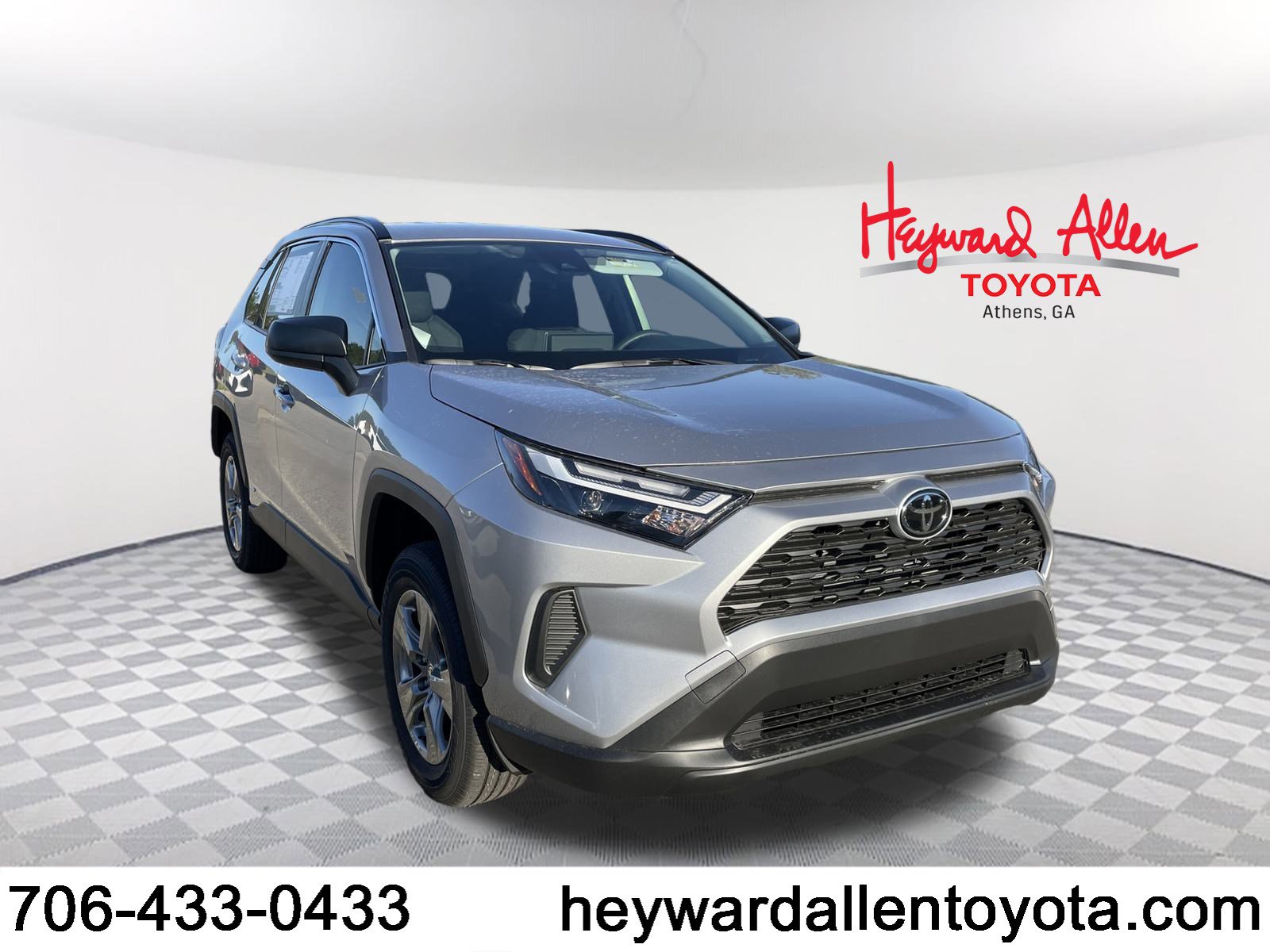 New 2025 Toyota RAV4 LE
