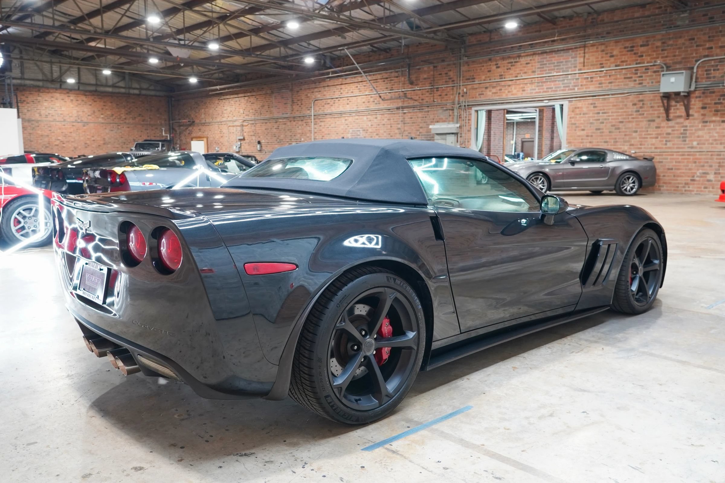 Used 2012 Chevrolet Corvette Grand Sport w/ 3LT Preferred Equipment Group RWD image 15