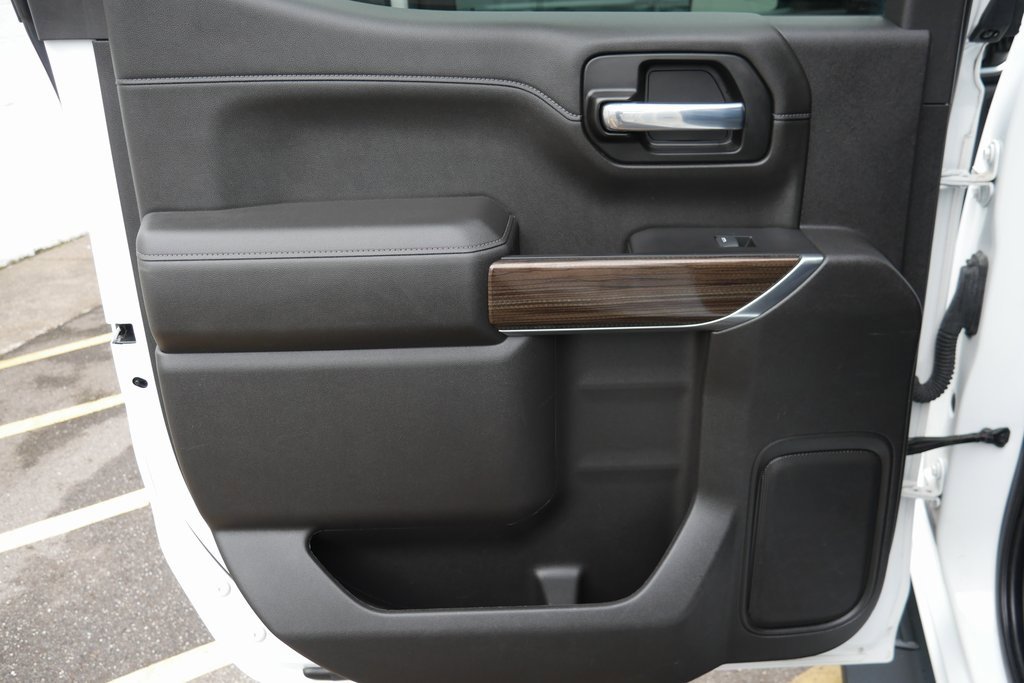 Used 2022 Chevrolet Silverado 1500 RST w/ LPO, Blackout Package image 29