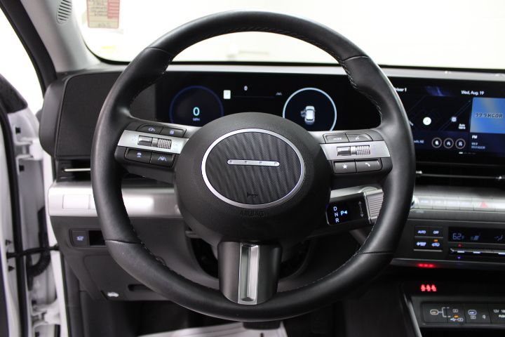 Used 2024 Hyundai Kona Limited FWD image 36