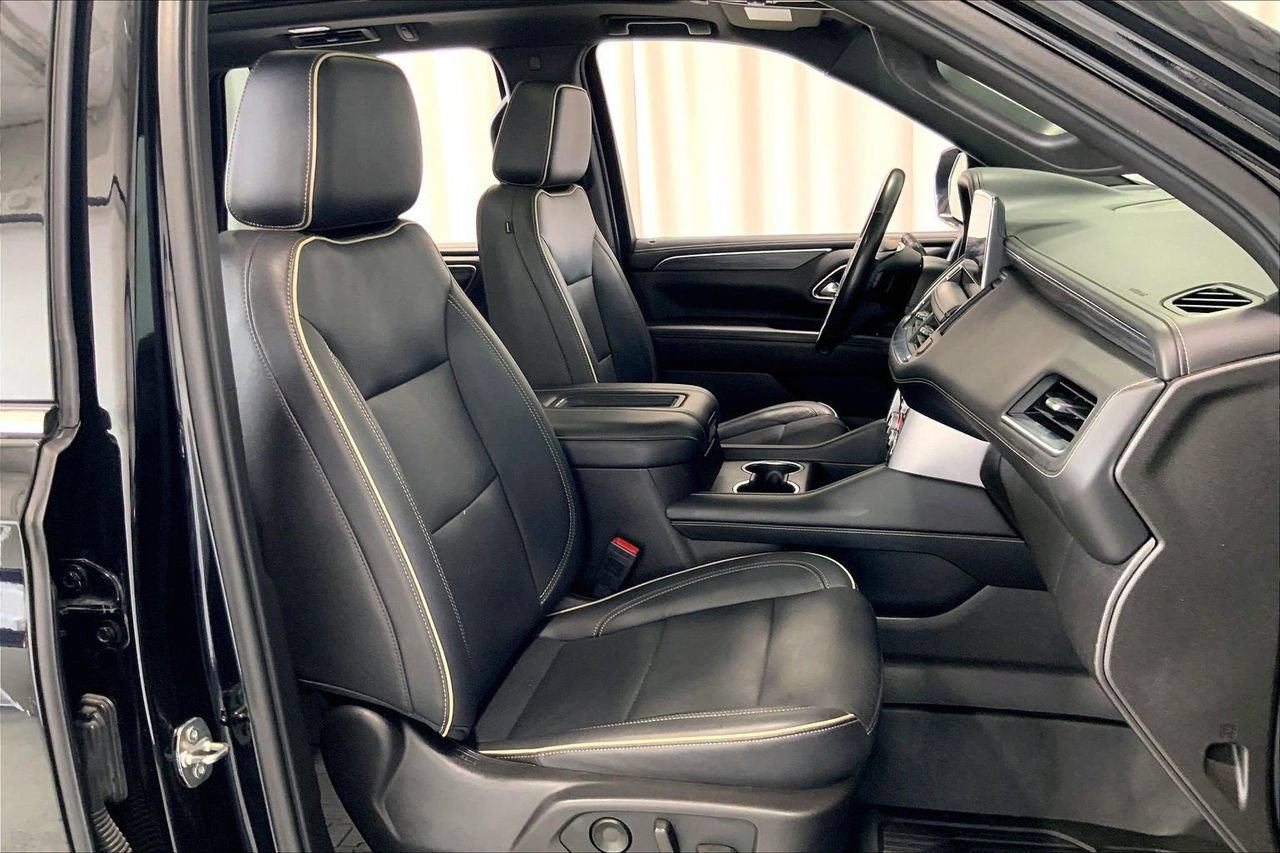 Used 2021 GMC Yukon SLT w/ SLT Luxury Package RWD image 6
