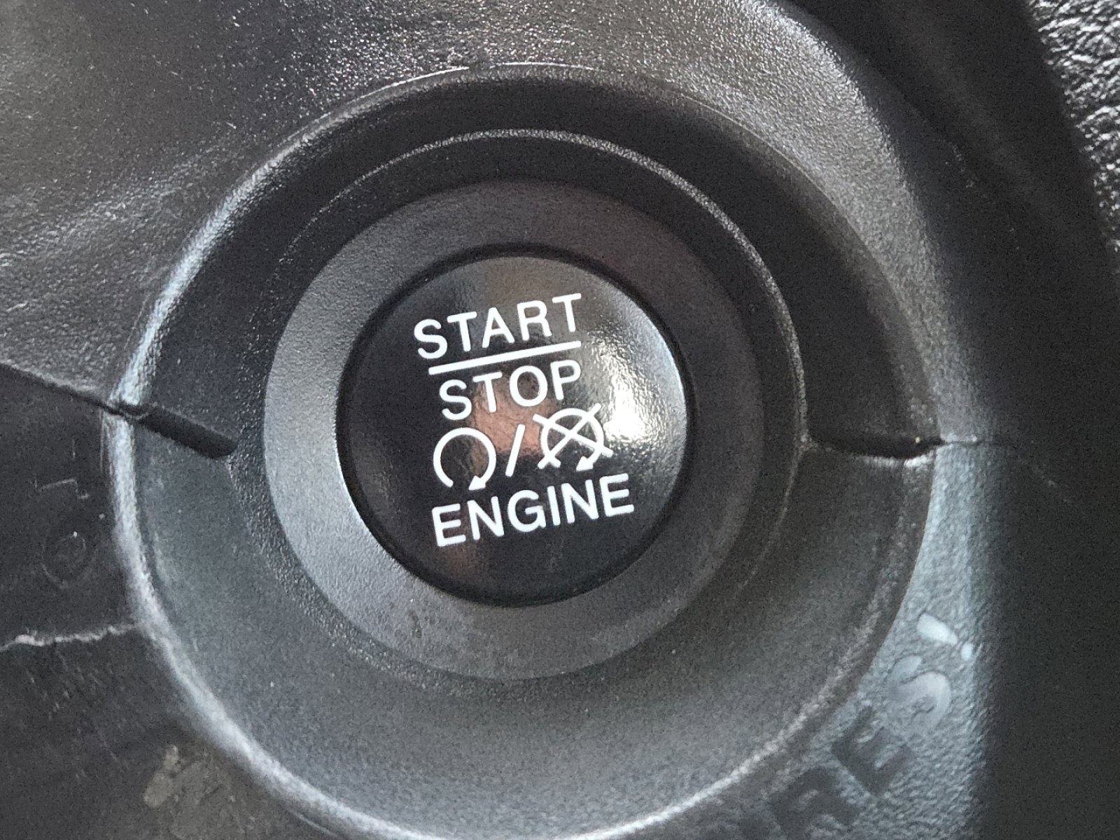 Used 2016 Jeep Renegade Trailhawk image 30