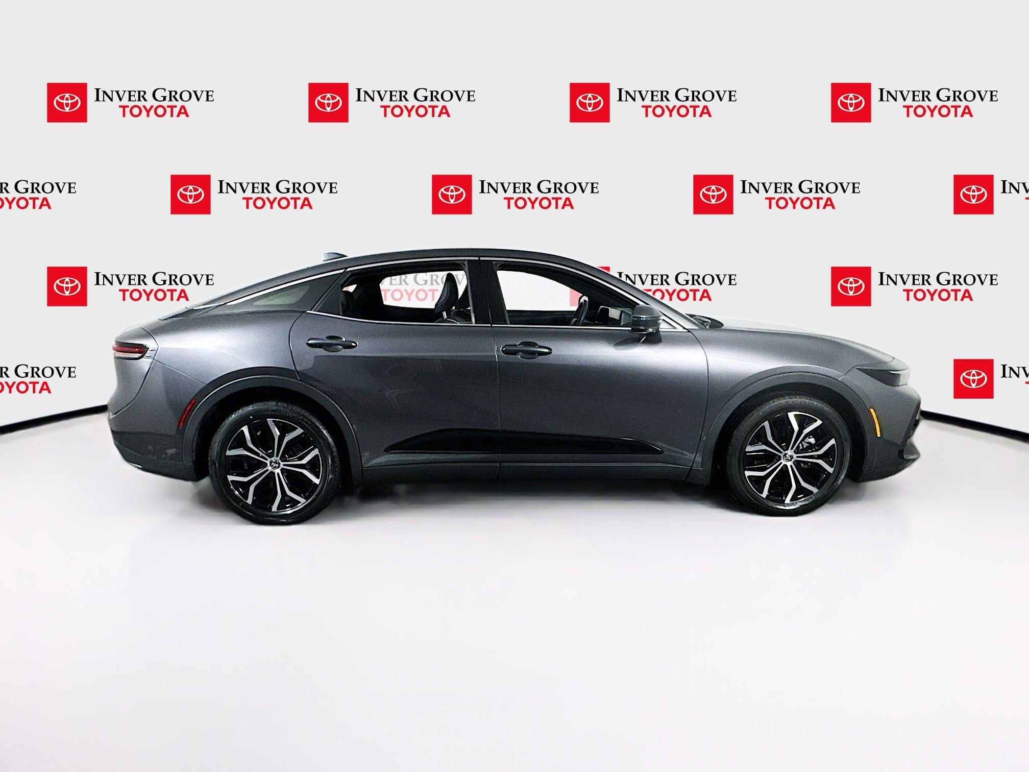 Certified 2023 Toyota Crown XLE image 5