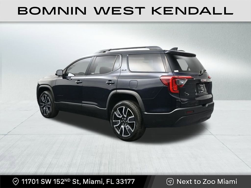 Used 2021 GMC Acadia SLE w/ Driver Convenience Package image 3