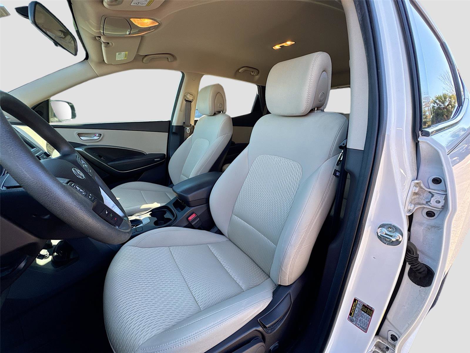 Used 2018 Hyundai Santa Fe Sport w/ Cargo Package image 9