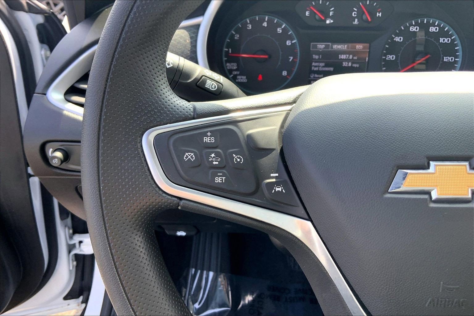 Used 2023 Chevrolet Malibu LS FWD image 22