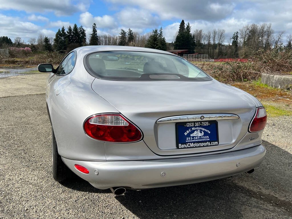 Used 2001 Jaguar XK8 Coupe RWD image 36