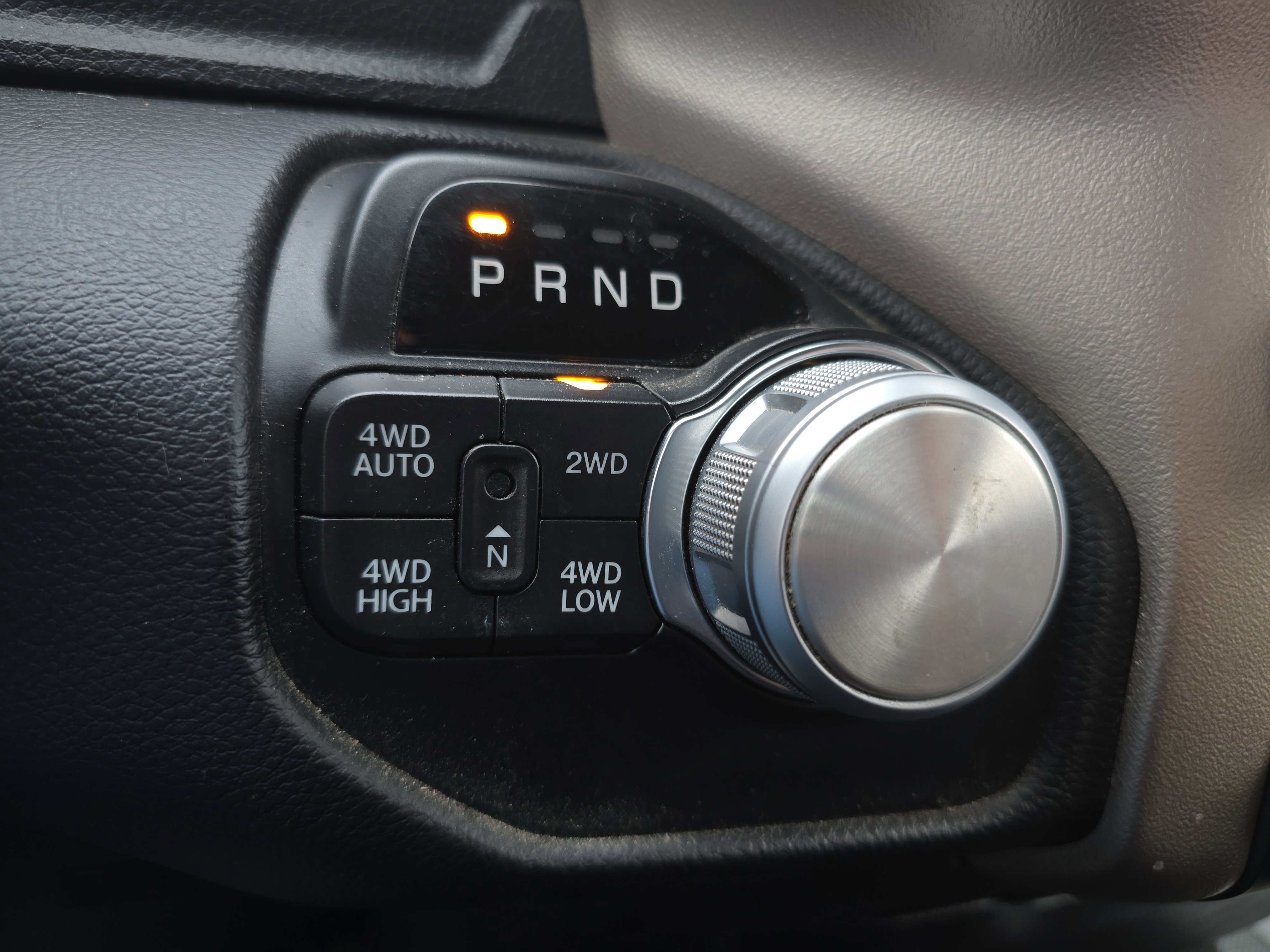 Used 2020 RAM 1500 Laramie image 27