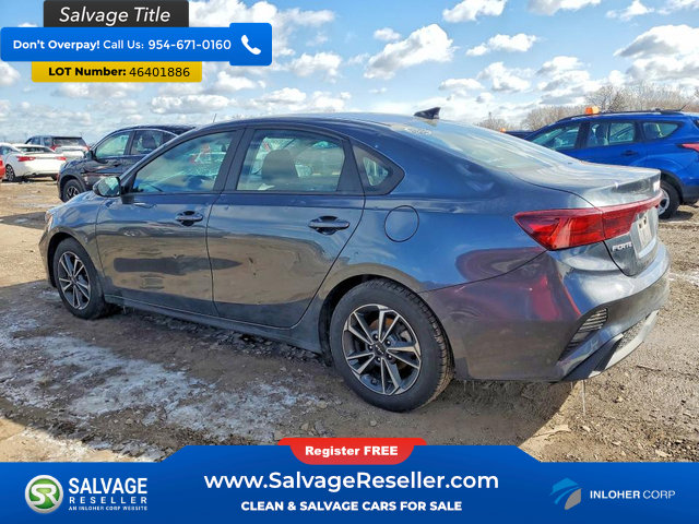 Used 2023 Kia Forte LXS w/ LXS Technology Package FWD image 3