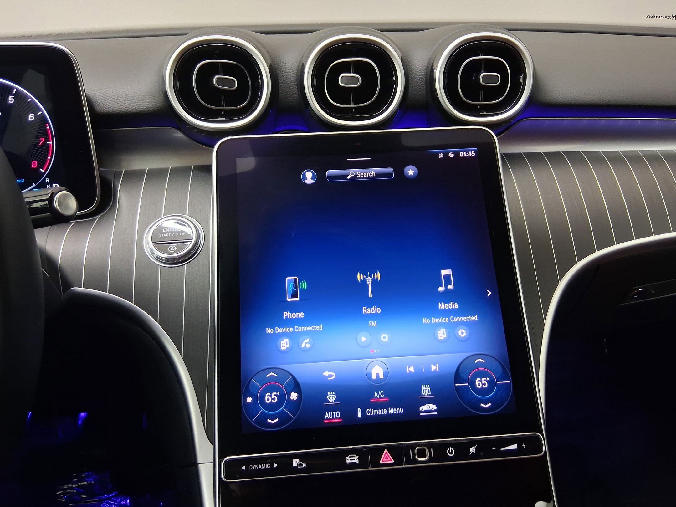 Used 2023 Mercedes-Benz C 300 Sedan image 26