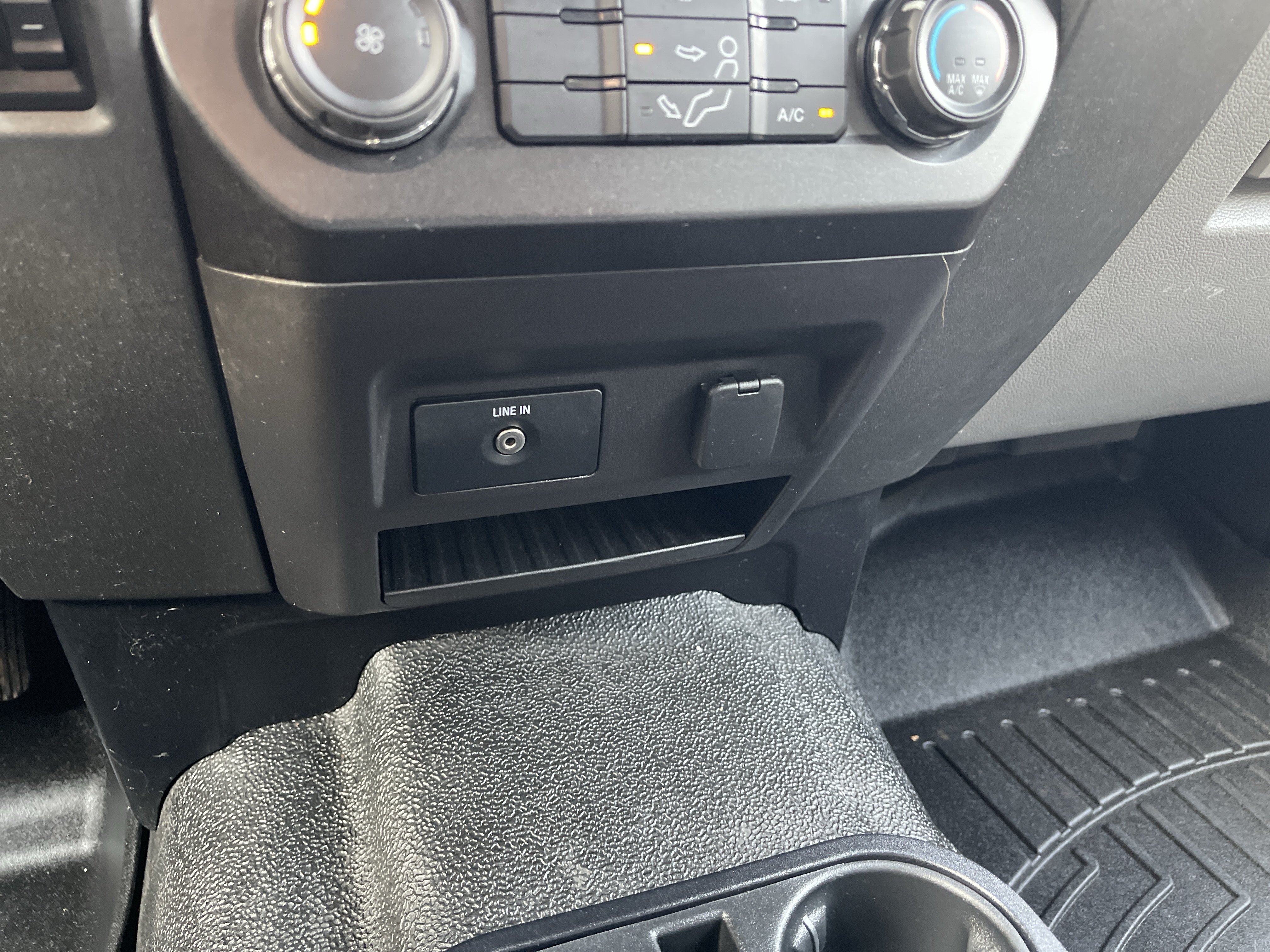 Used 2017 Ford F350 XL w/ XL Value Package AWD/4WD image 18