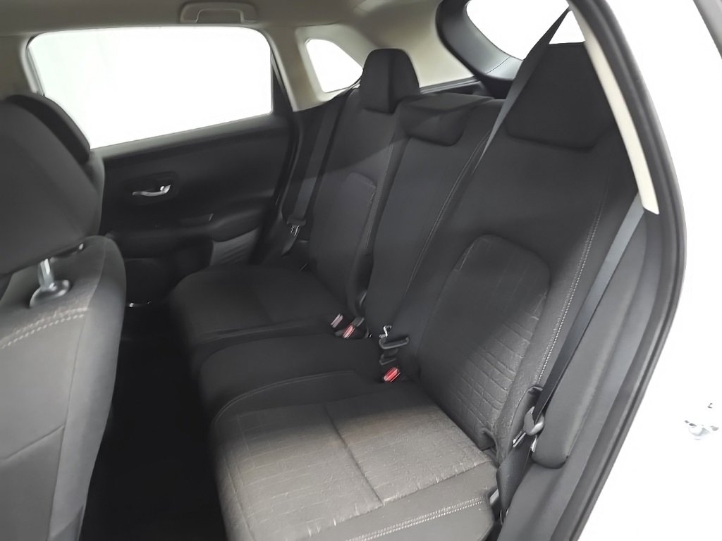 Certified 2025 Honda HR-V LX image 31