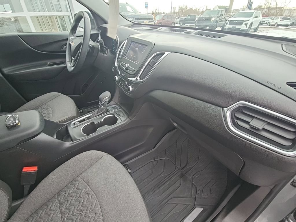 Certified 2024 Chevrolet Equinox LT w/ LPO, Floor Liner Package image 22