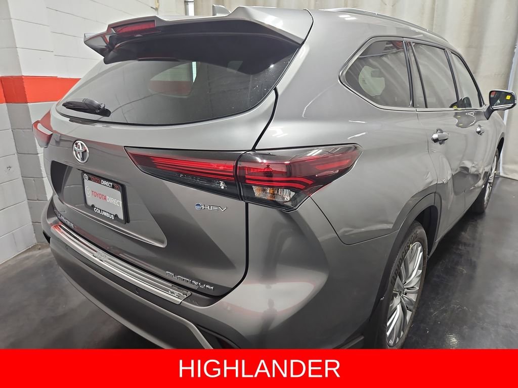 New 2026 Toyota Highlander Platinum image 7