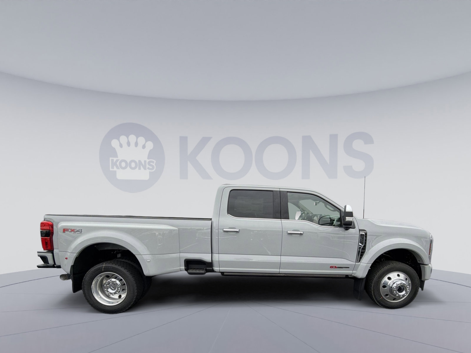 New 2026 Ford F450 Platinum w/ Platinum Plus Package image 8