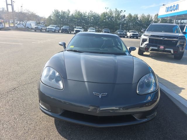 Used 2010 Chevrolet Corvette Coupe w/ 1LT image 8