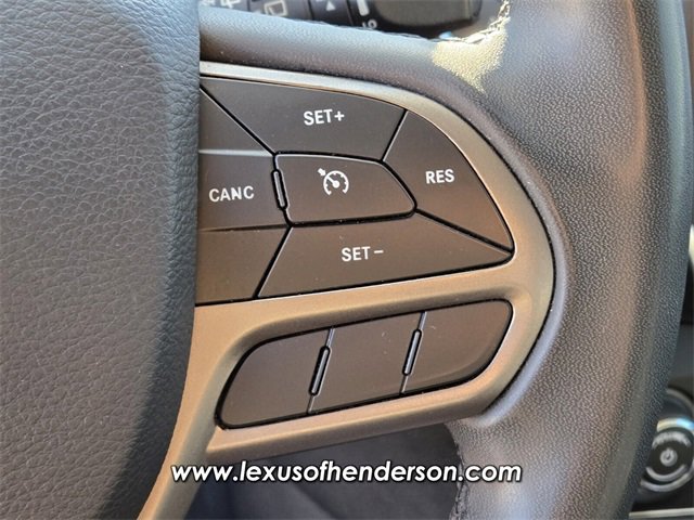 Used 2020 Jeep Cherokee Latitude Plus image 29