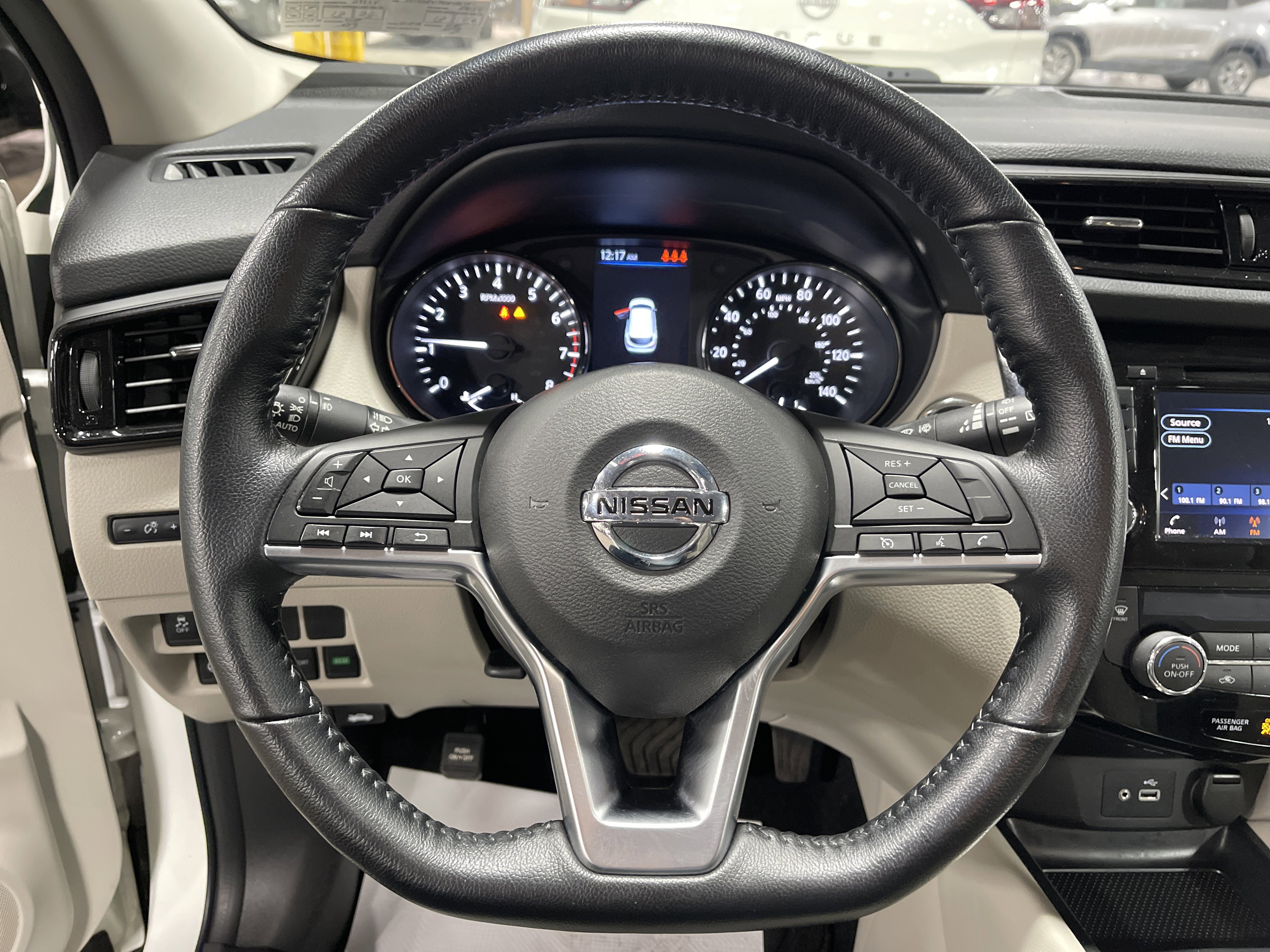 Used 2022 Nissan Rogue Sport SV image 17