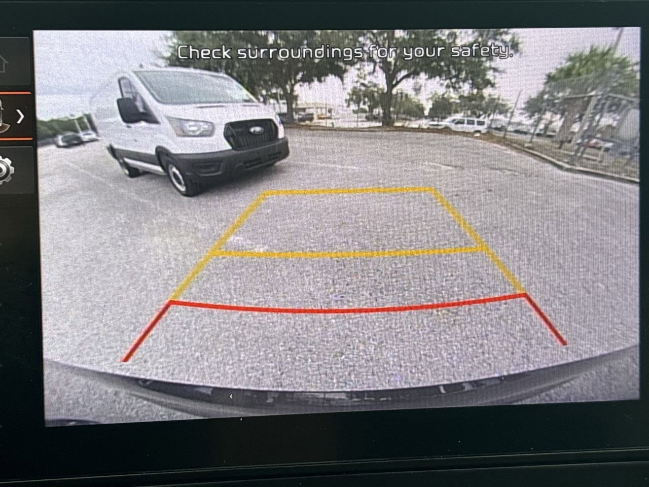 Used 2024 Kia Carnival LX image 22