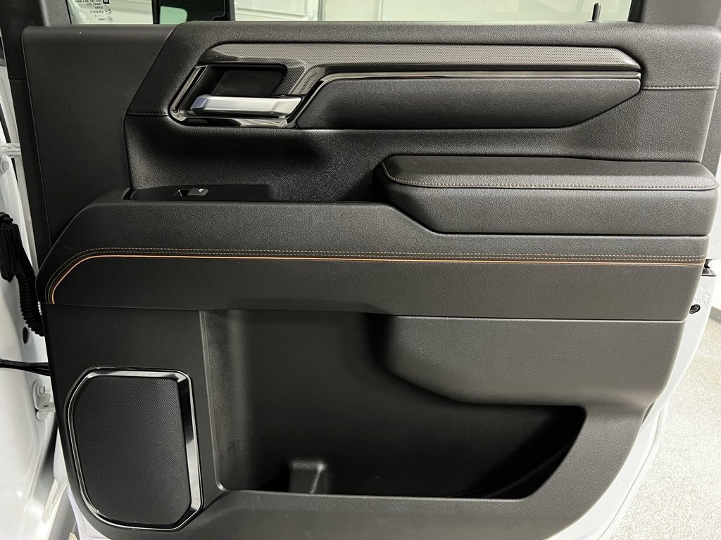 Used 2024 GMC Sierra 2500 AT4 w/ Technology Package image 52