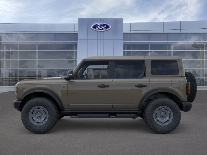 New 2025 Ford Bronco Badlands image 3