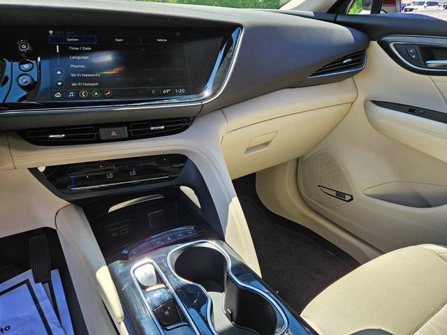 Used 2023 Buick Envision Avenir FWD image 21