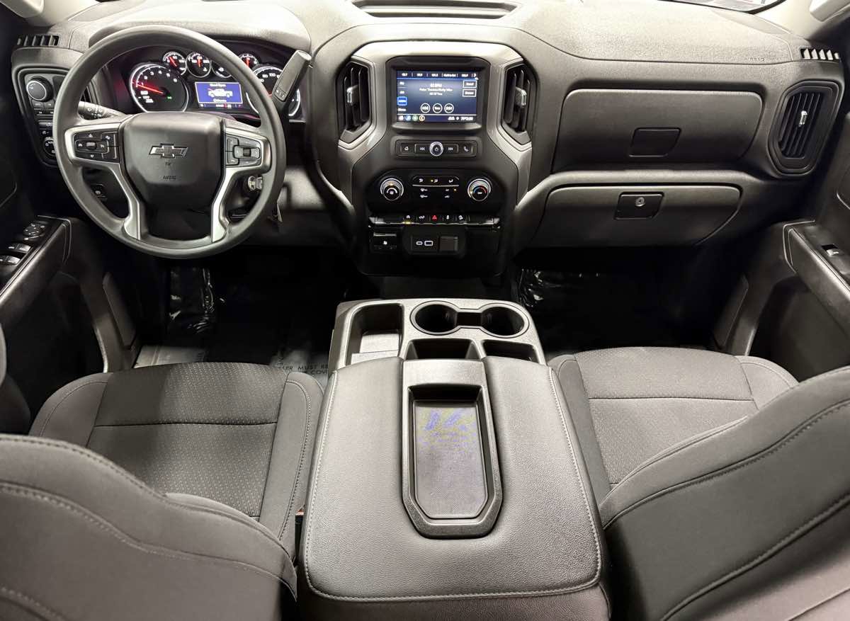 Used 2022 Chevrolet Silverado 1500 Custom Trail Boss w/ Safety Confidence Package image 12