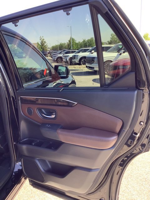 Used 2024 Honda Pilot Elite image 21