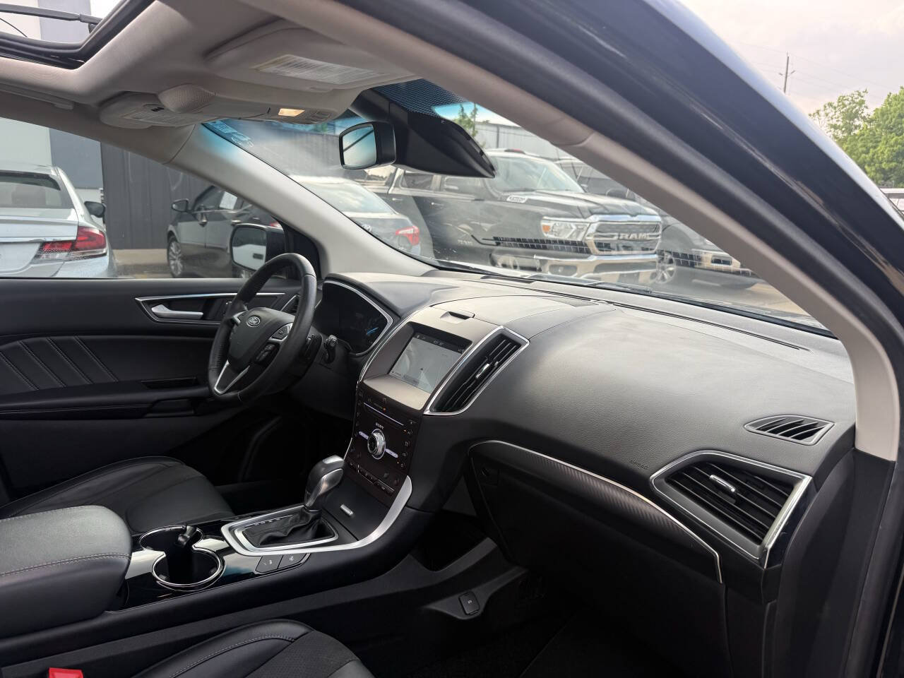 Used 2018 Ford Edge Sport w/ Equipment Group 401A AWD/4WD image 9