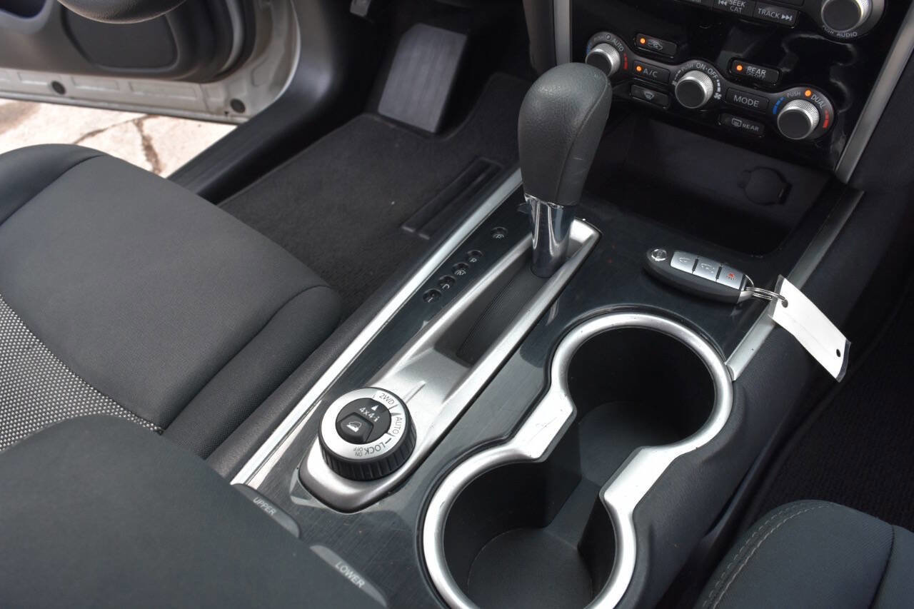 Used 2017 Nissan Pathfinder S image 52