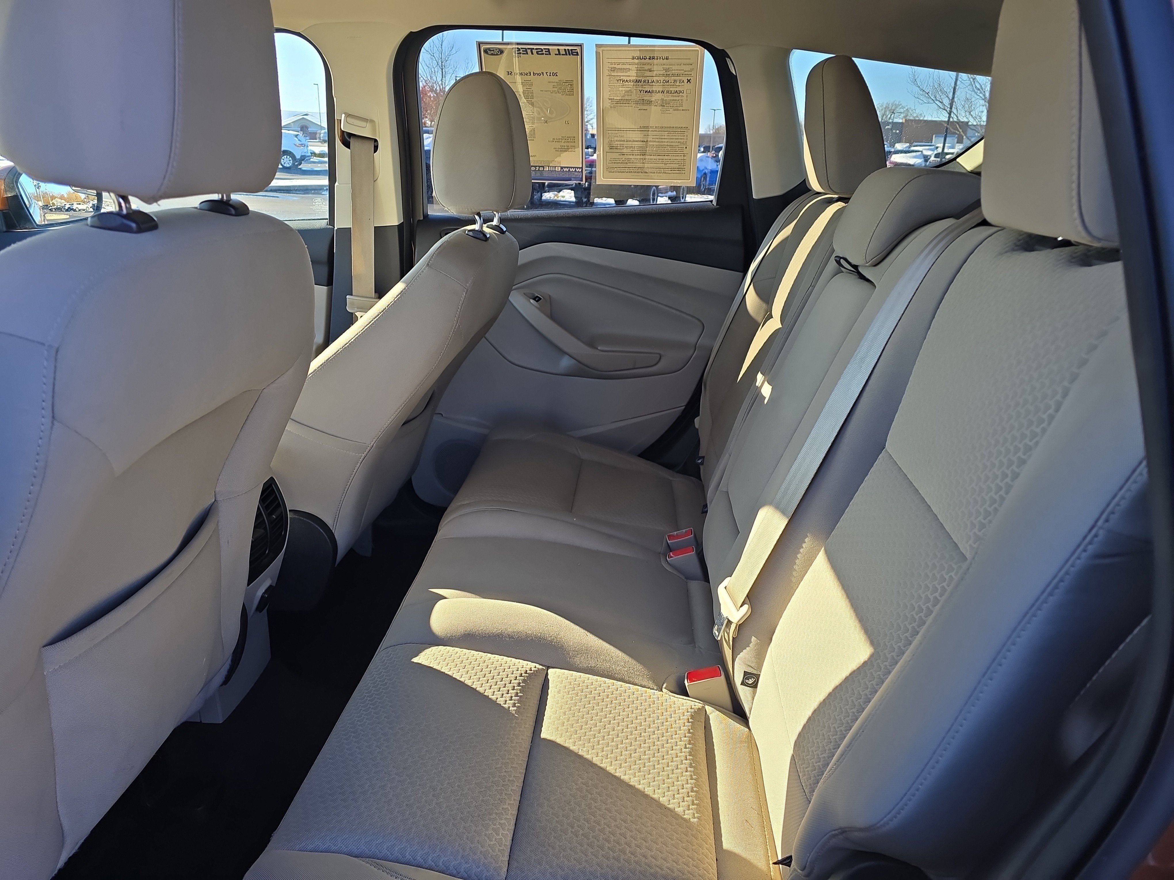 Used 2017 Ford Escape SE image 10
