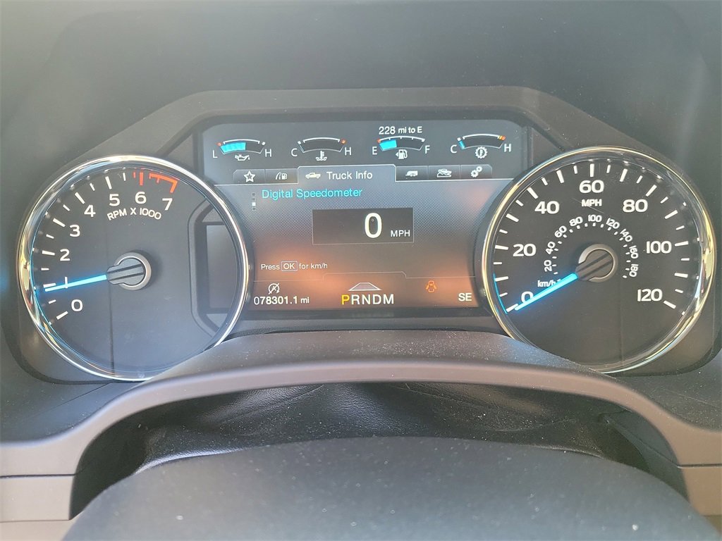 Used 2019 Ford F150 Platinum w/ Equipment Group 701A Luxury image 34