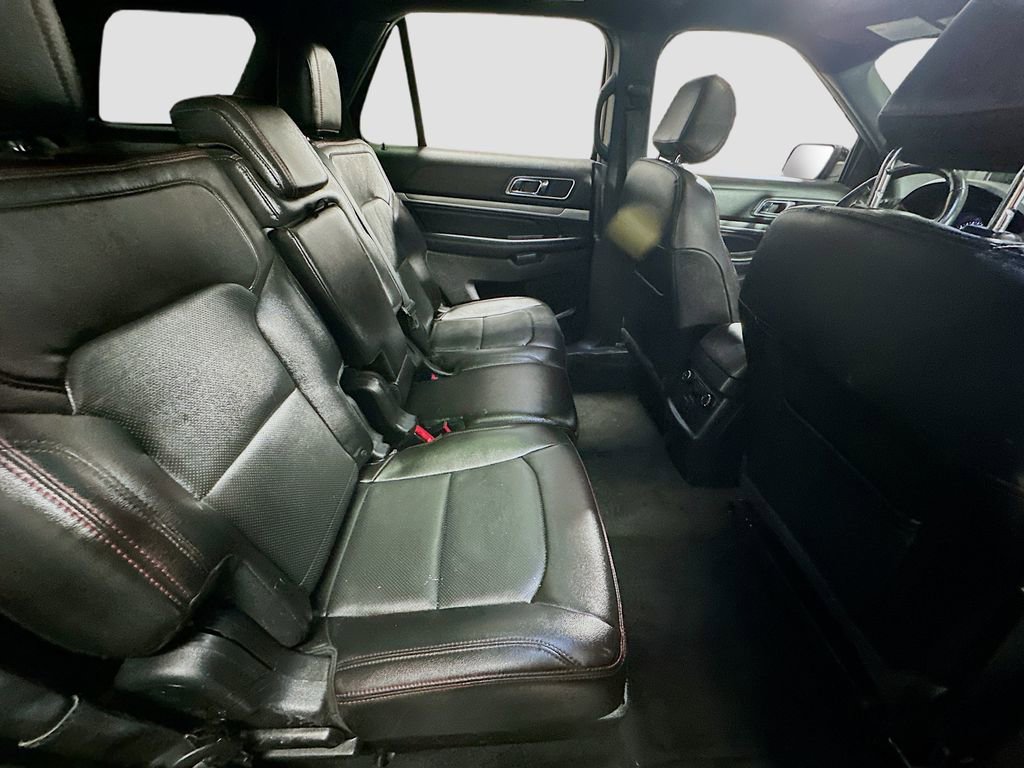 Used 2016 Ford Explorer Sport image 27