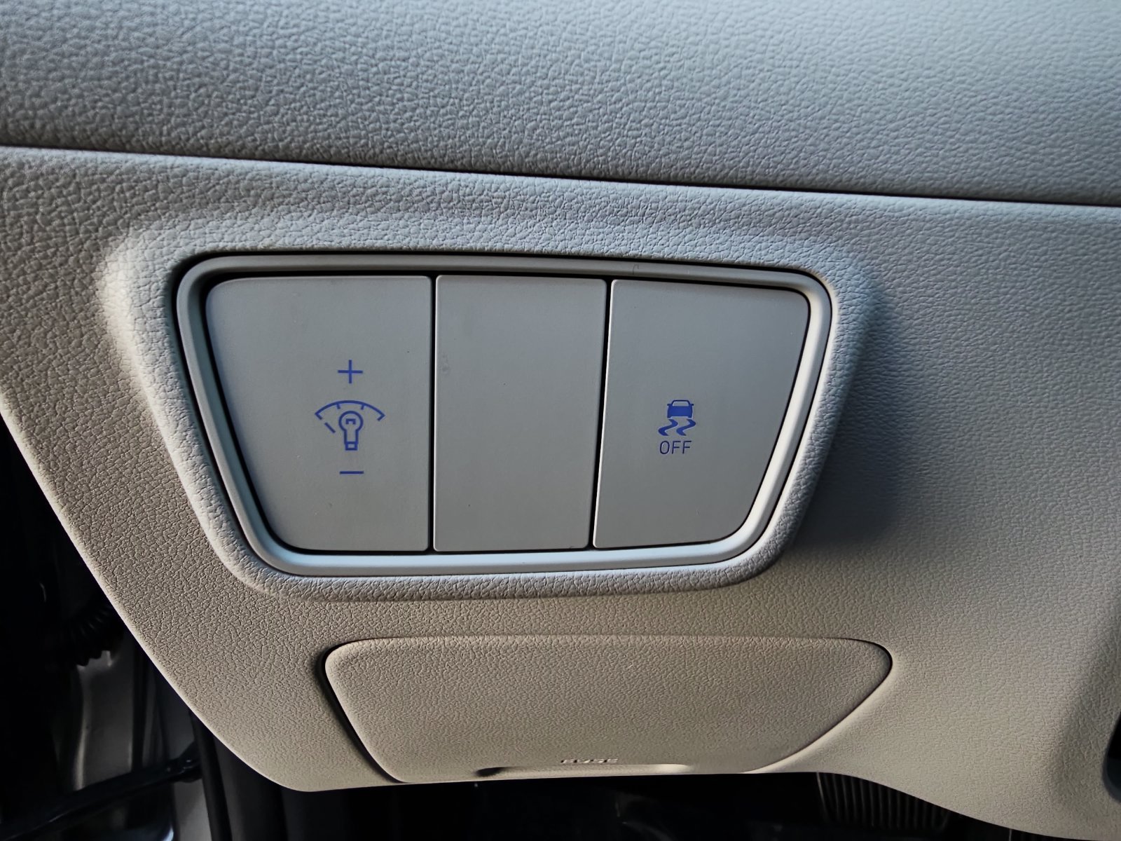 Used 2023 Hyundai Tucson SE AWD/4WD image 28