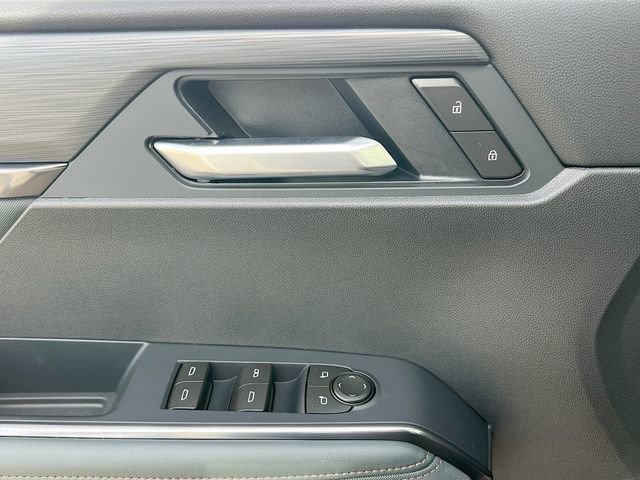 New 2026 GMC Acadia AT4 w/ Luxury Package image 13