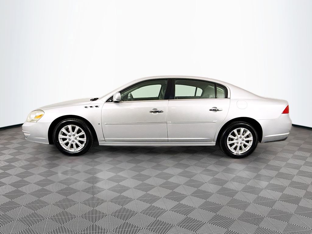 Used 2010 Buick Lucerne CXL FWD image 4