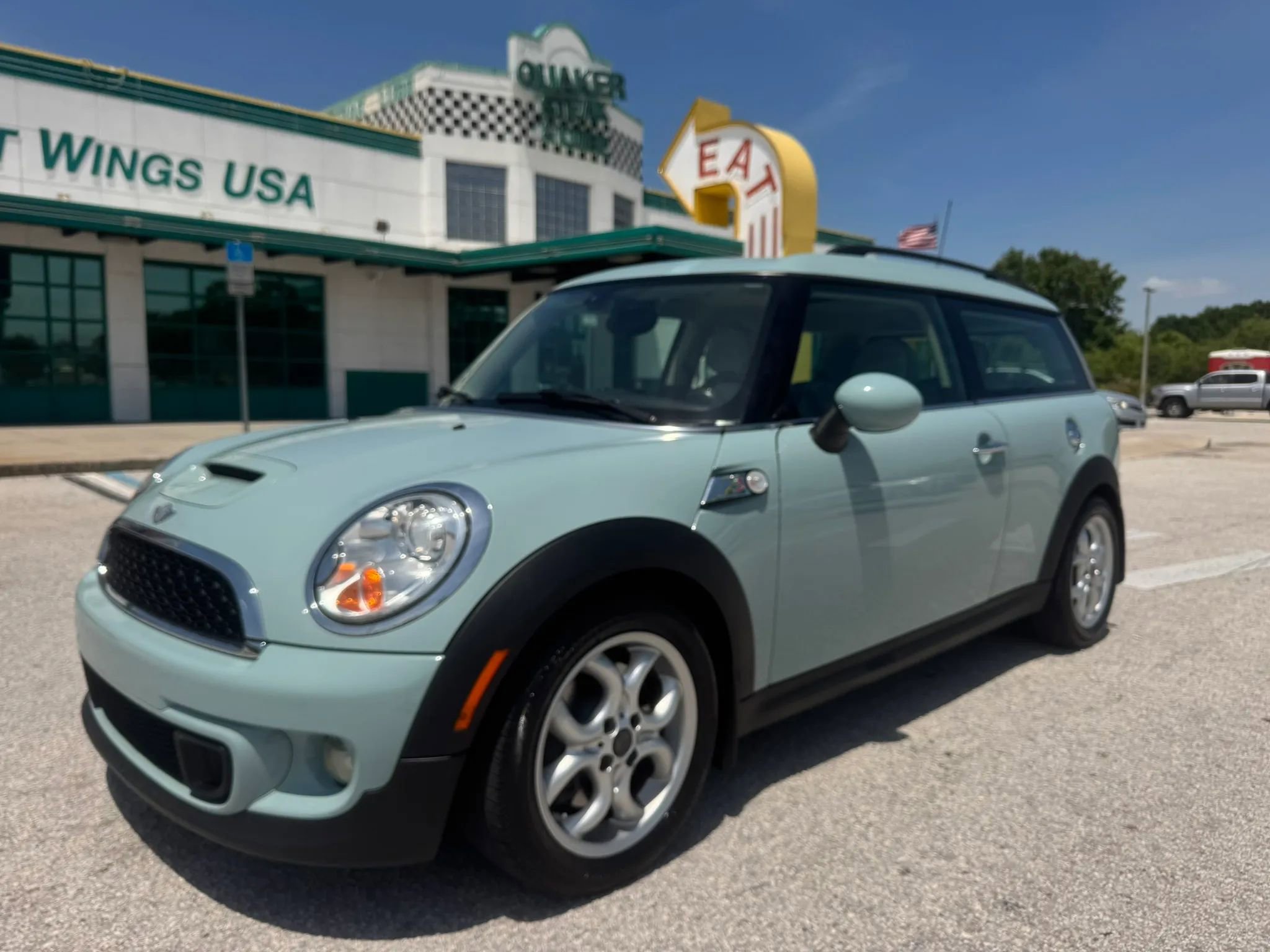 Used 2013 MINI Cooper Clubman S image 2