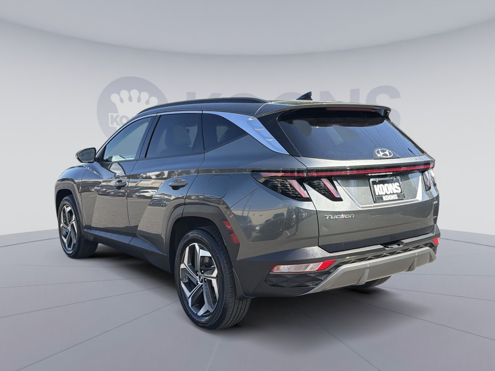 Certified 2023 Hyundai Tucson Limited AWD/4WD image 4