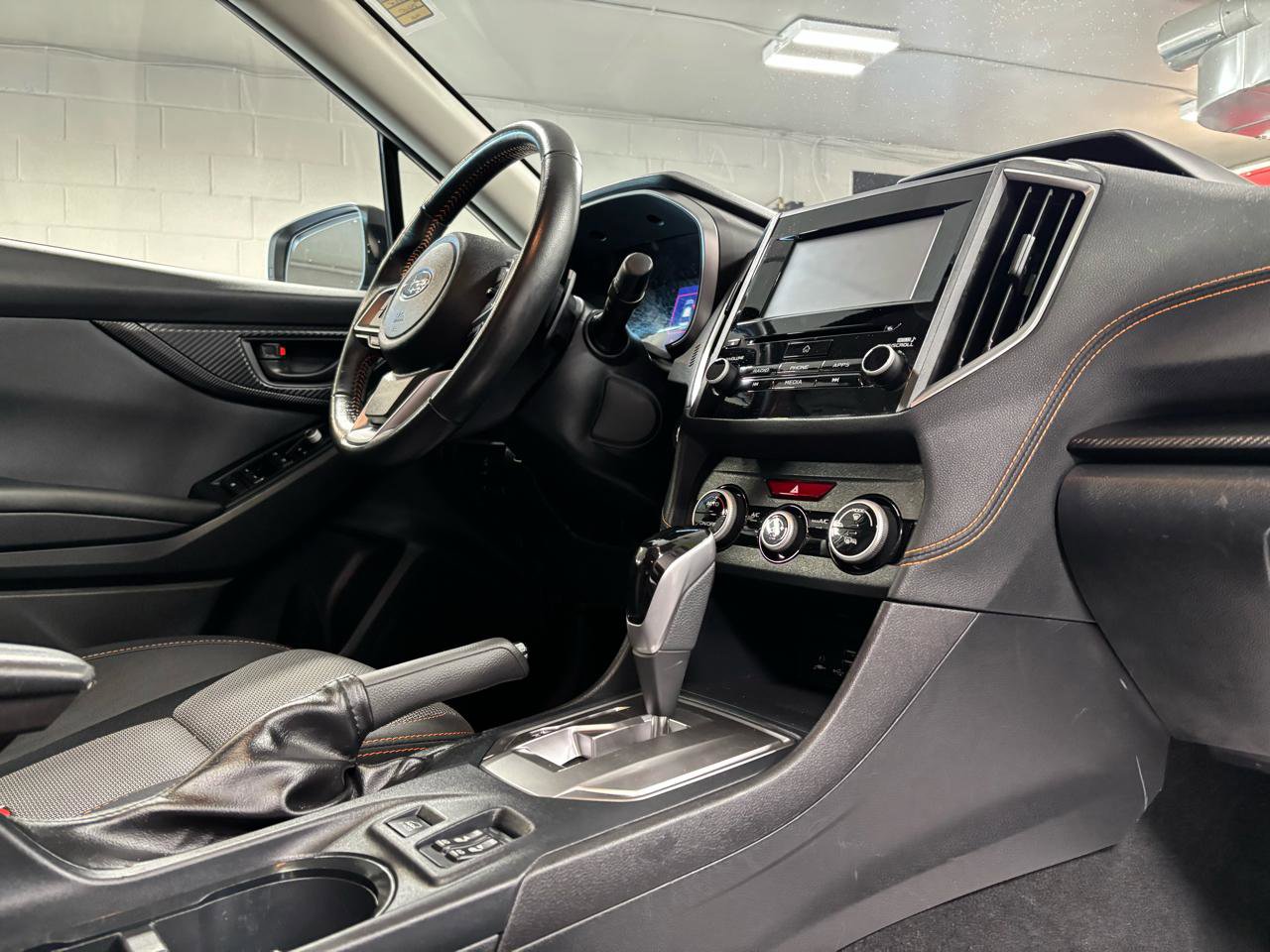 Used 2022 Subaru Crosstrek 2.0i Premium w/ Moonroof Package image 14