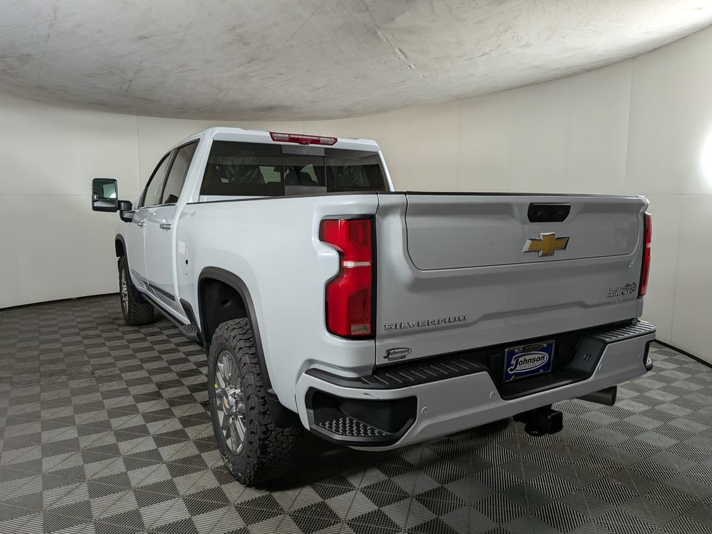 New 2026 Chevrolet Silverado 2500 High Country w/ High Country Premium Package AWD/4WD image 4