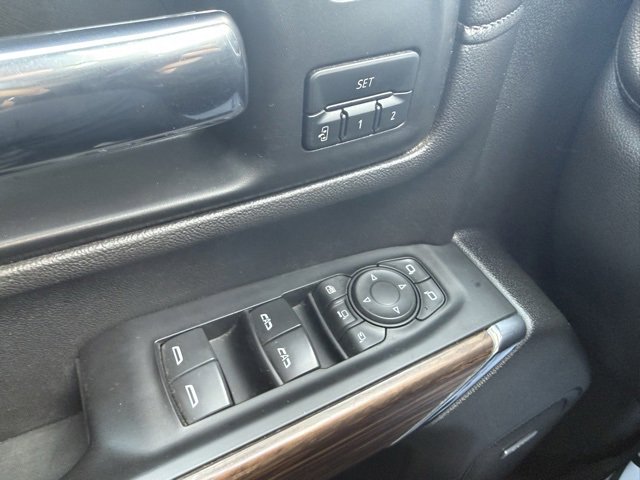 Used 2022 Chevrolet Silverado 2500 High Country w/ Safety Package II image 24